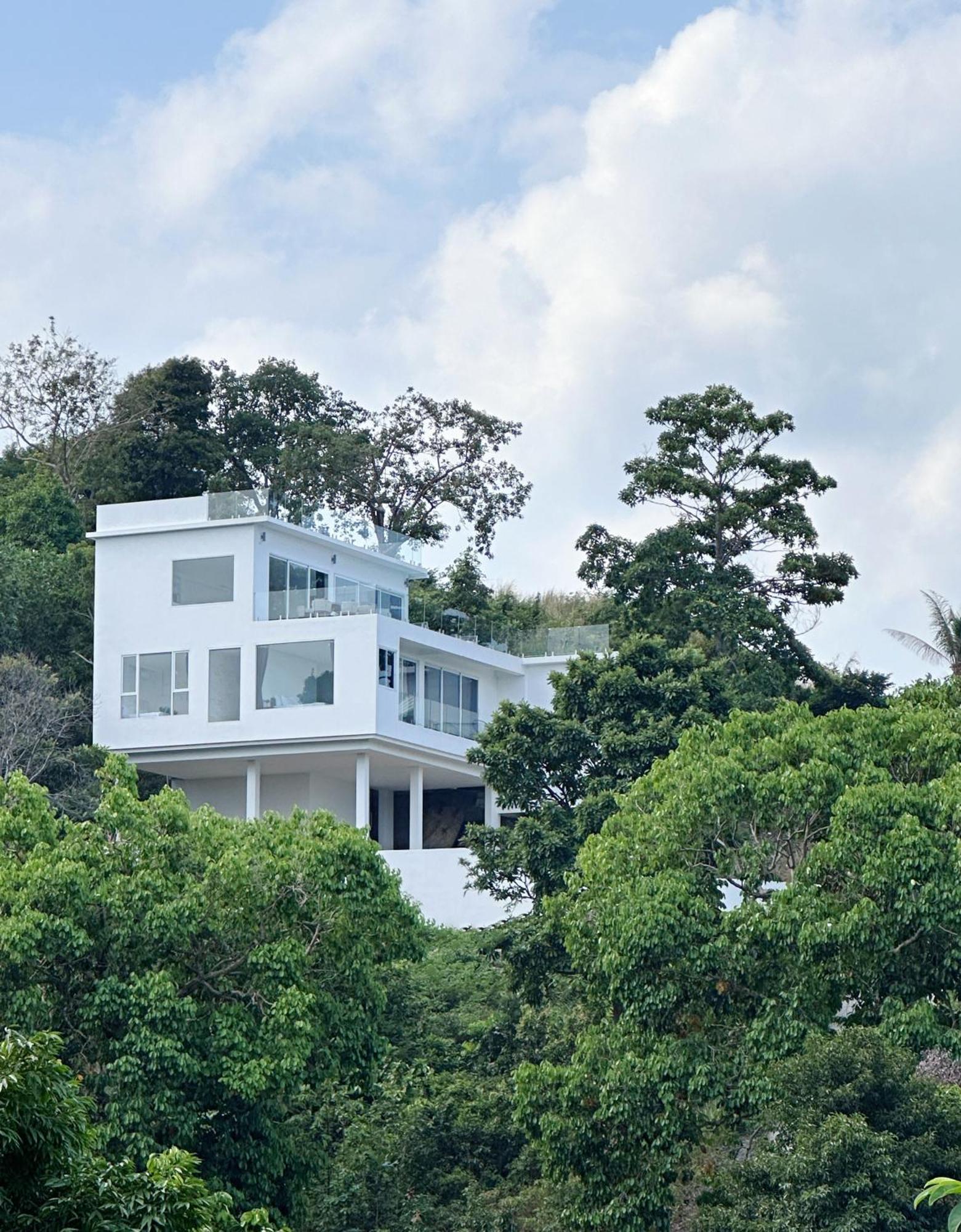 New La Vida 270° Rooftop Seaview Villa *